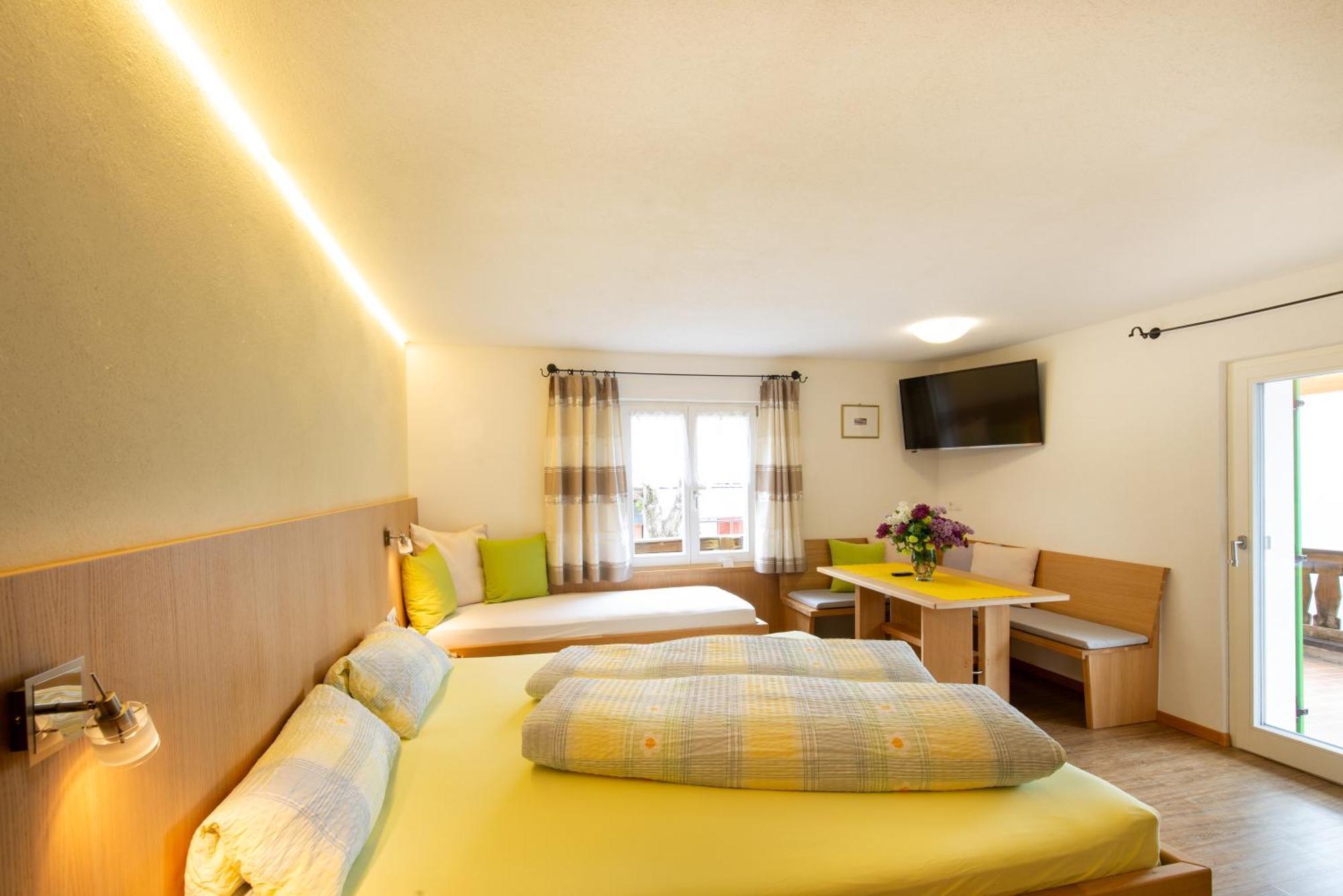 B & B Apartments Ortlerblick Sluderno Εξωτερικό φωτογραφία